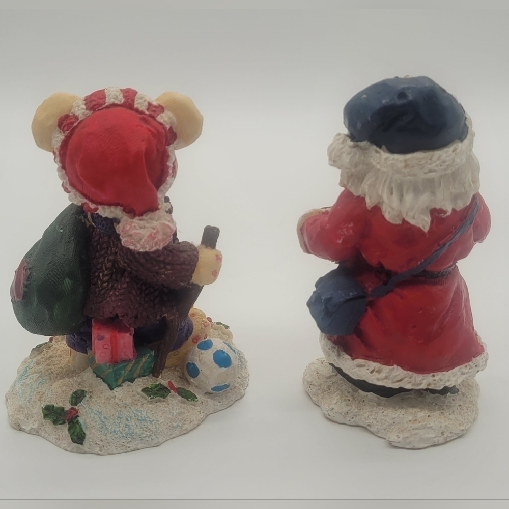 Christmas Xmas Decorative Figurines set of 2 (Presents)​​​ - Picture 2 of 6